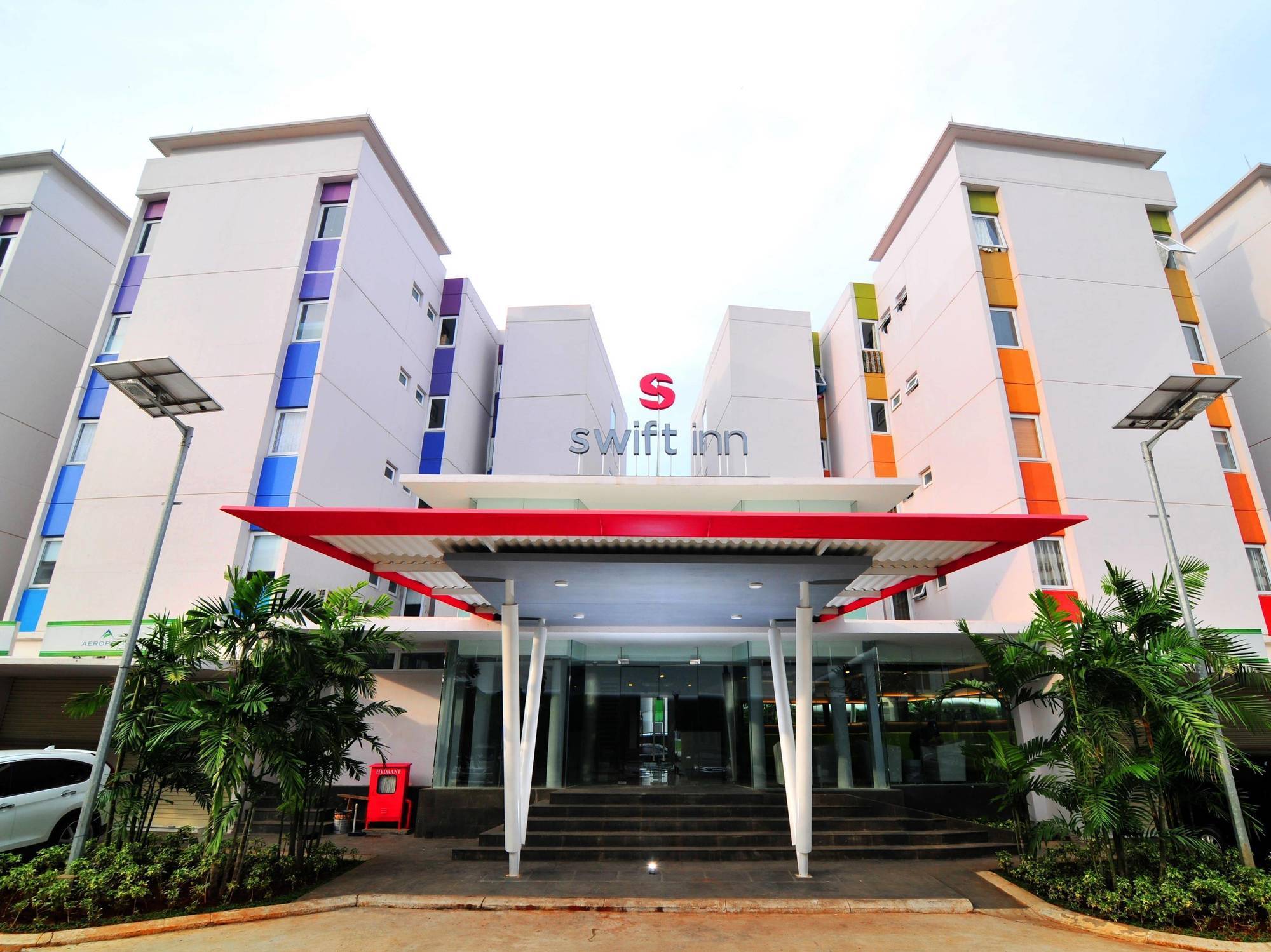 Swift Inn Aeropolis Airport Тангеранг Екстериор снимка